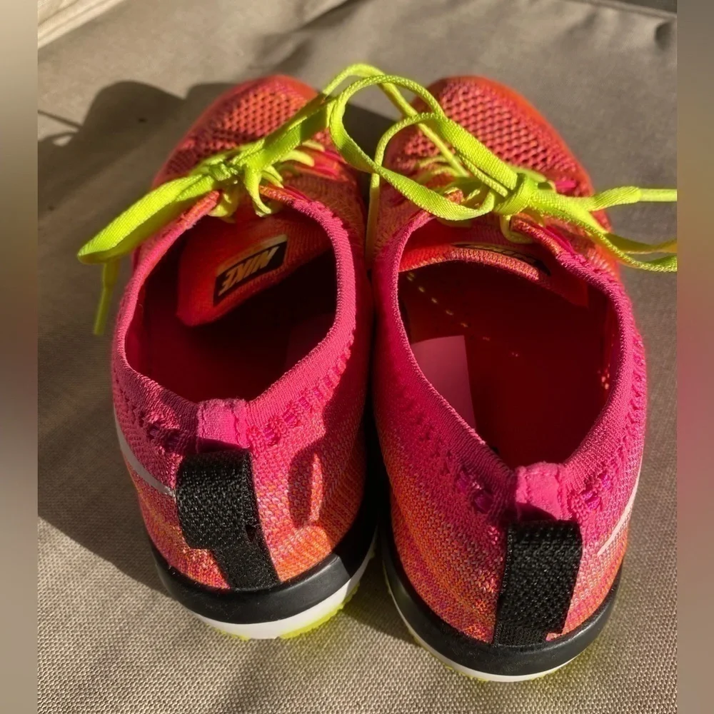NIKE Free Focus Flynit Pink Women’s Size 6